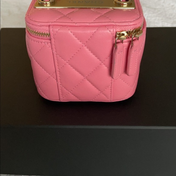 NEW Chanel Trendy Classic Vanity Pink Gold 20A - Picture 9 of 10